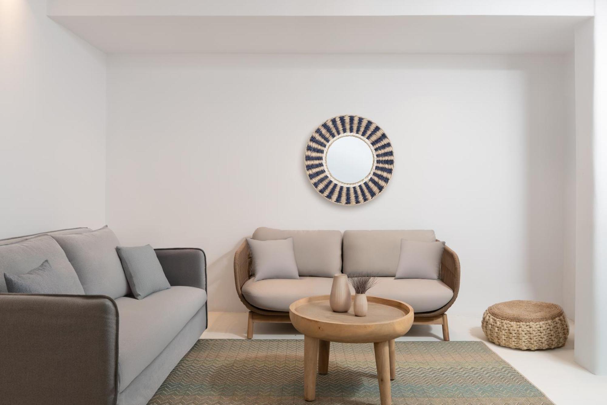 Frati Villas Beachfront 佩里沃罗 外观 照片